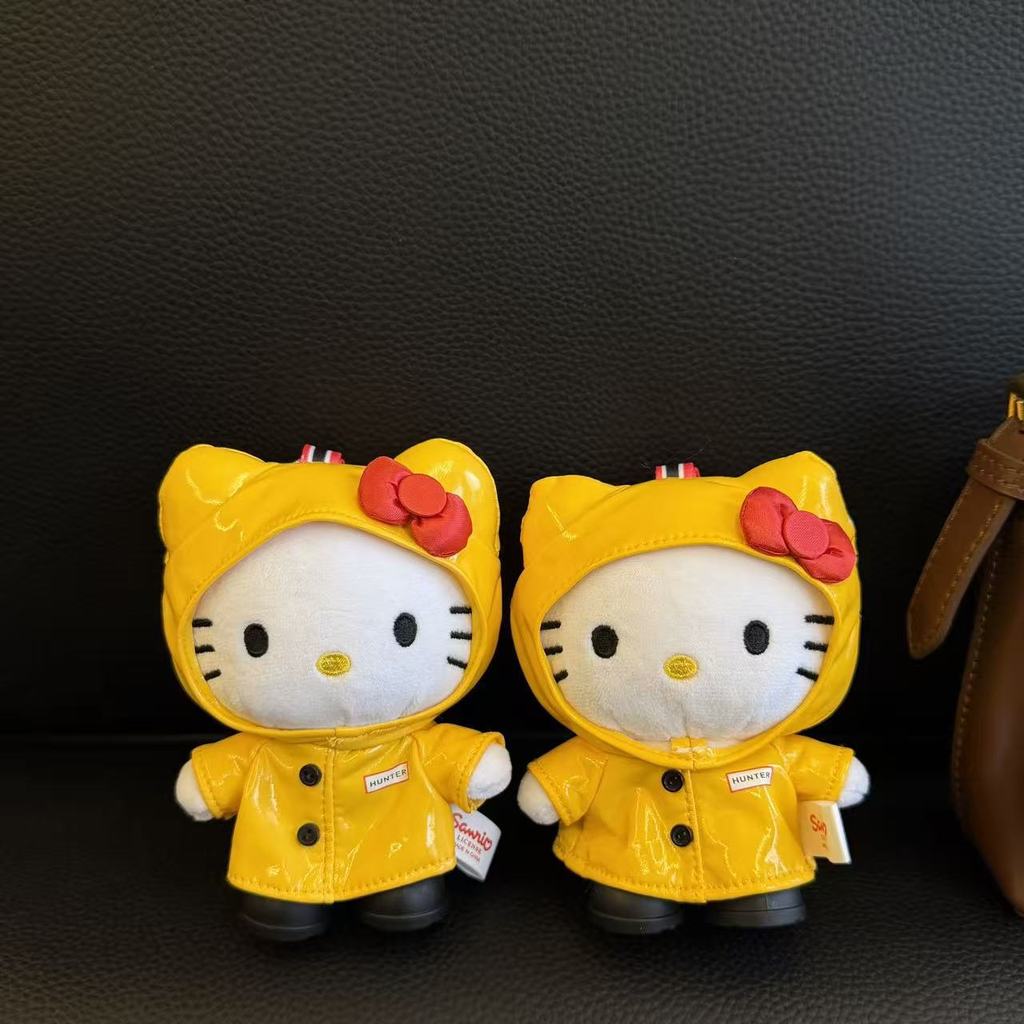 Yellow raincoat kitty Cute plush toy bag pendant