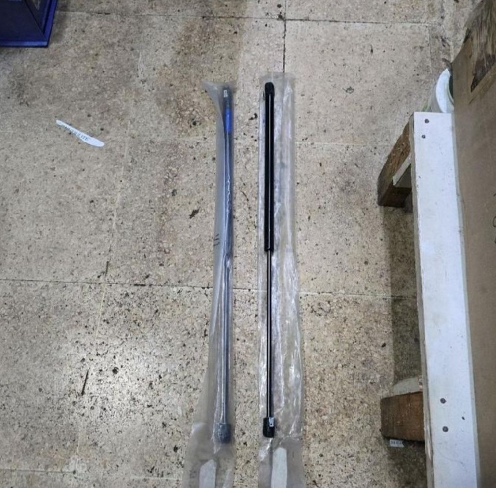 Jeep wrangler YJ shock shok kaca pintu bagasi belakang jeep wrangler YJ