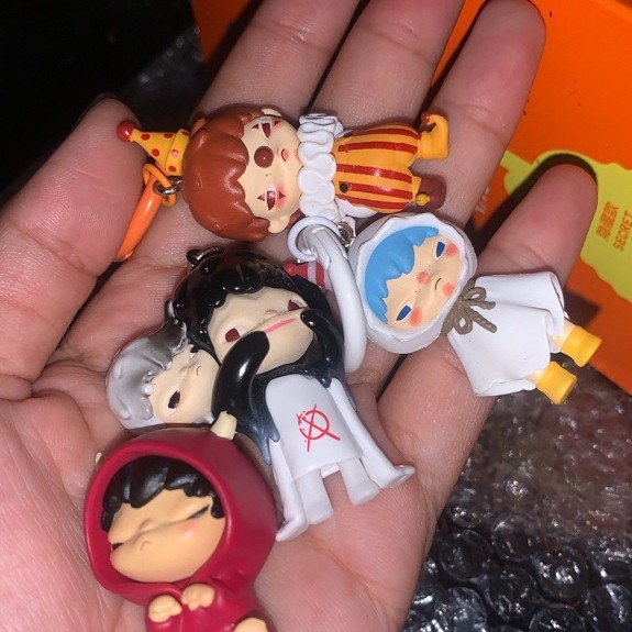 keychain hirono
