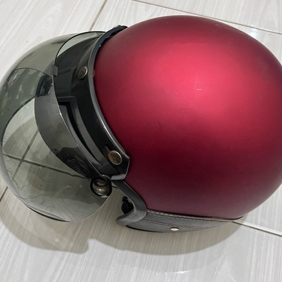 Preloved helm bogo merah ukuran L