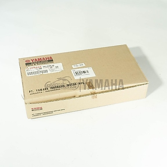 4AC-F6290-00 SPION KANAN YAMAHA TOUCH YAMAHA GENUINE