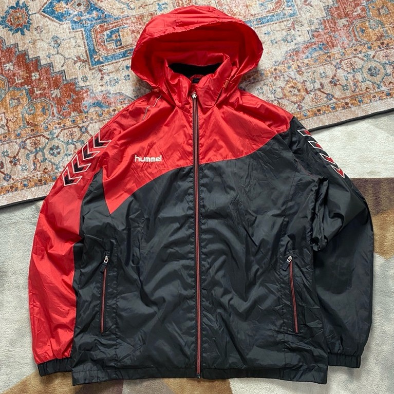 WINDBREAKER JAKET HUMMEL