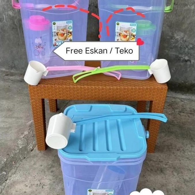 BEBAS ONGKIR - Aquarium es buah plastik 30 liter - tempat es buah - kotak es buah