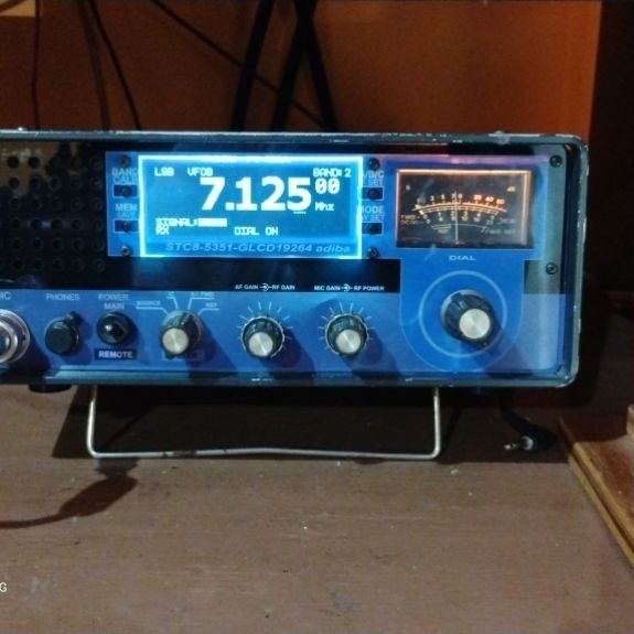 Yaesu FT 180A