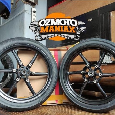 Wheel Set Velg Vrossi Sanca Ninja RR + Ban Pirelli Diablo Rosso Sport