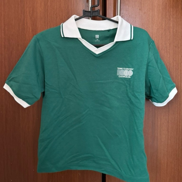 Polo Tennis Uniqlo (Preloved)