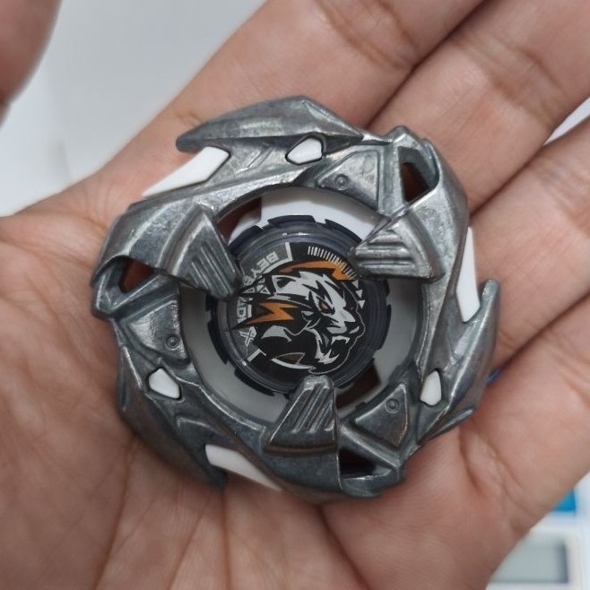 beyblade x weiss tiger blade only original takara tomy