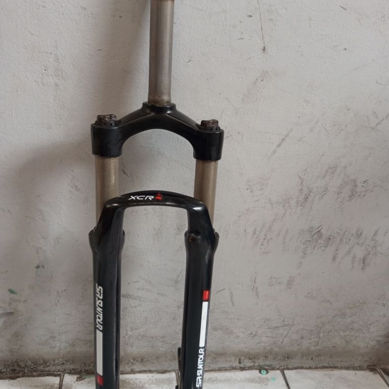fork sepeda suntour xcr 26