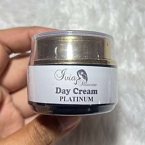 DAY CREAM platinum IVIA SKINCARE / Krim ivia skincare platinum