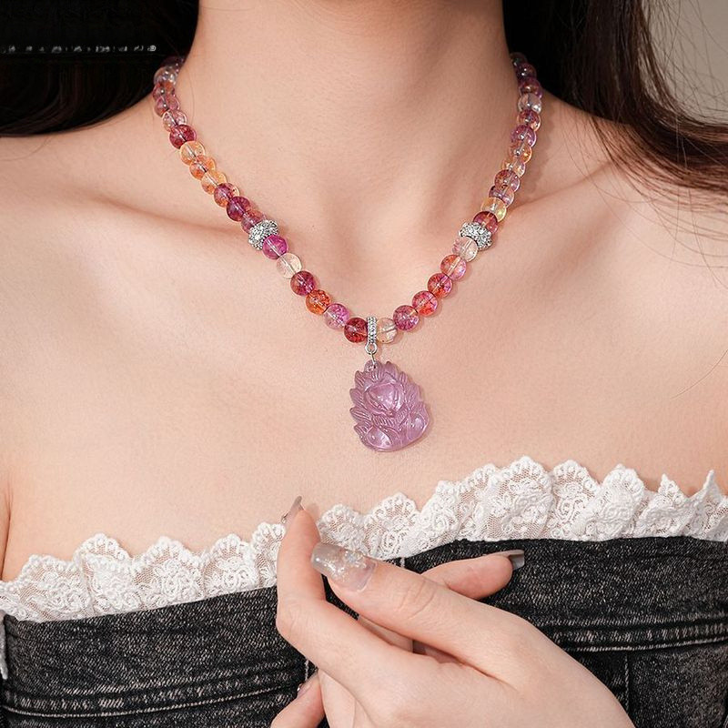 New style diamond-embellished crystal resin fox pendant necklace