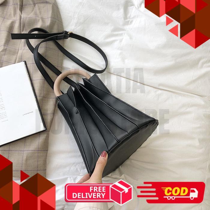 Mores Tas Selempang plisket wanita Import Premium Pleated Woman Korean Slingbag Top Handle Bag Hitam