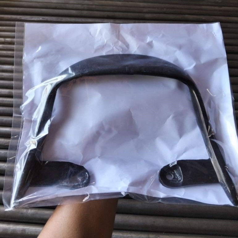 BEGEL BELAKANG SUZUKI SATRIA RGV / PEGANGAN JOK BELAKANG RGV SUZUKI SATRIA
