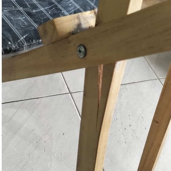 Meja setrika kayu besar kondisi rusak minus apa adanya bekas seken second seterika