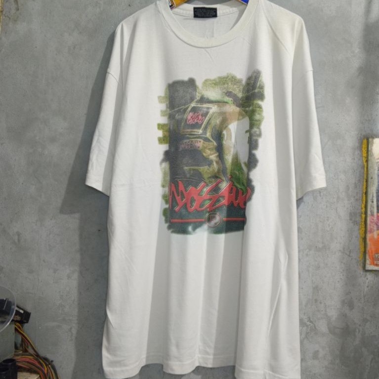 VTG MOSSIMO WEAR "SATURDAY NIGHT FEVER GRAPHIC" vintage tee
