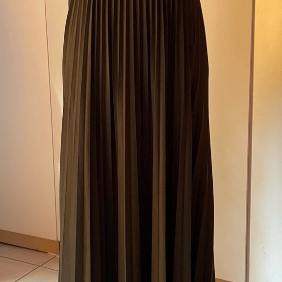 -PRELOVED- ROK PLISKET HIJAU