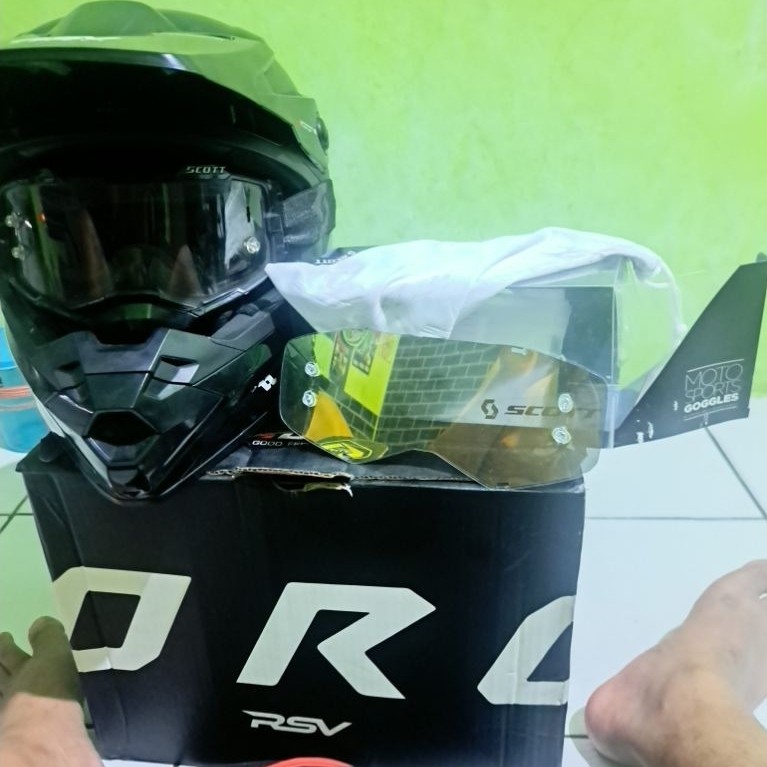 RSV HELMET ORCA ONEONENINE SERIES BLACK PLUS GOGGLE SCOTT GREY free glass kuning new