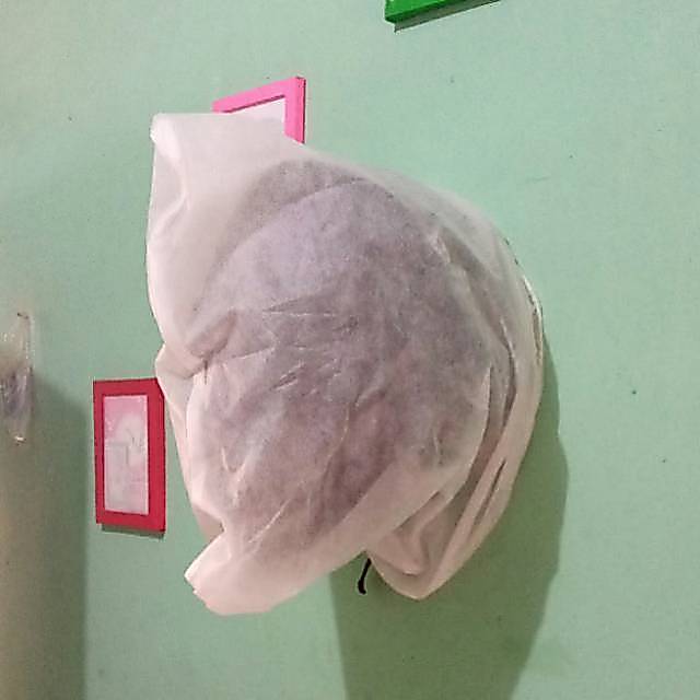 Pembungkus Helm Kantong atau sarung Helm