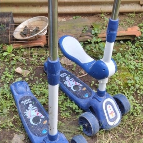 preloved scooter anak
