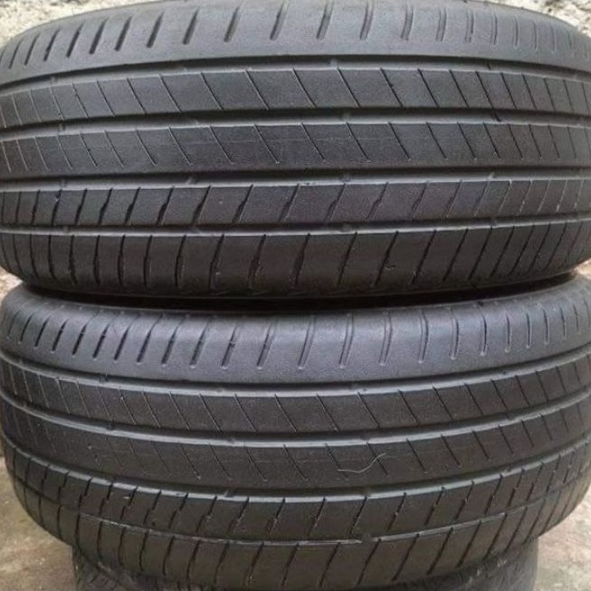 Ban mobil ring 19 ban mobil merek Bridgestone alenza ring 245/50 19