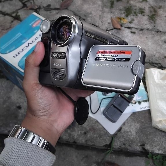 Sony TRV 285E