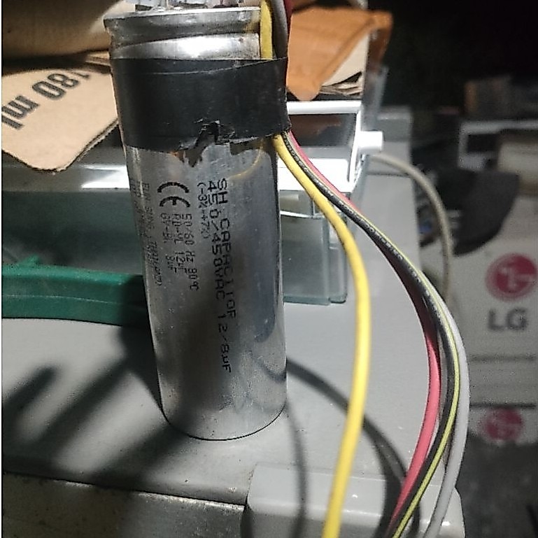 kapasitor lG ORI second cabutan 12&8 uf.