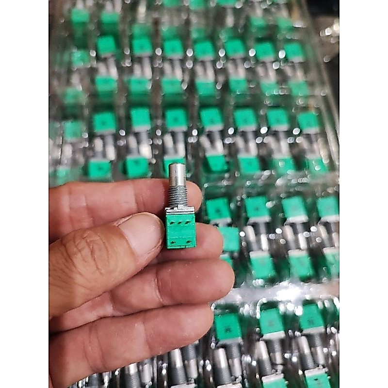 POTENSIO ON OFF VOLUME HT WERCOM V3288 WEICOM V3288 SUICOM SH135
