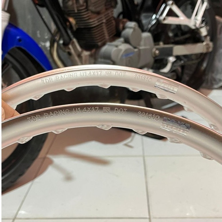 Velg TDR u shape ukuran 140 ring 17 depan belakang