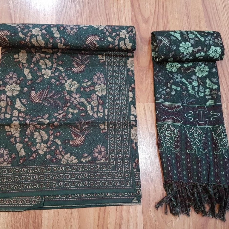 Sarung dan Selendang Katun Bordir Tasikmalaya Motif Tradisional