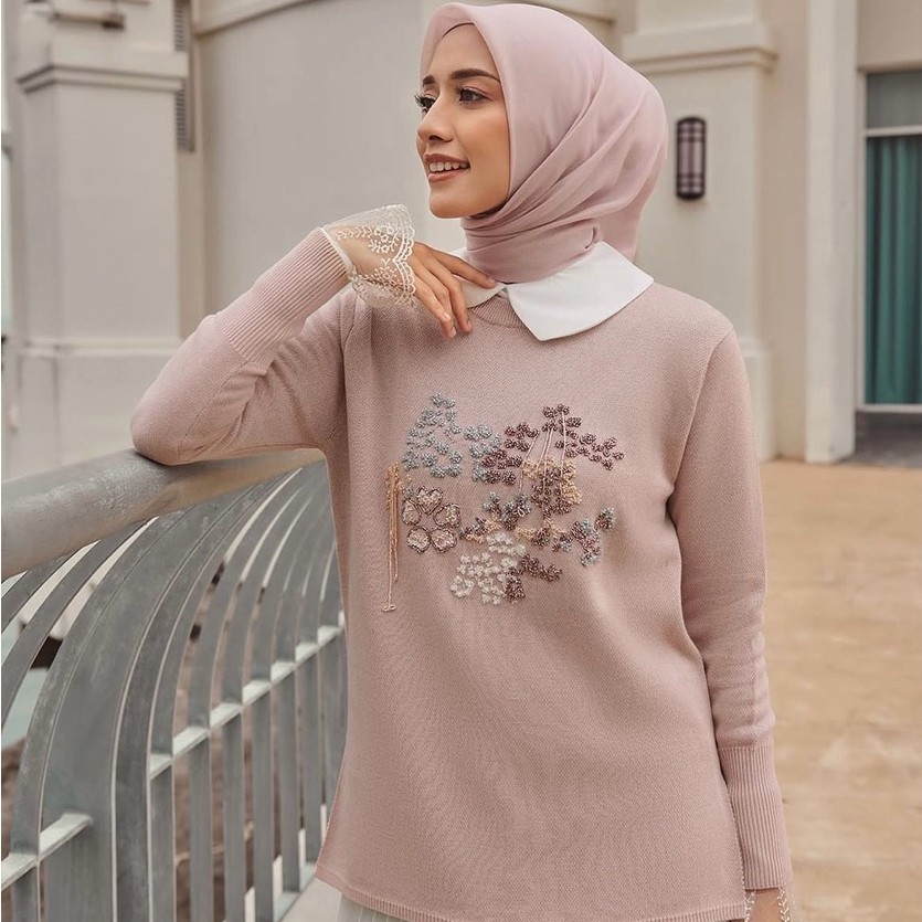 [Preloved] Semasa Sweater - Muda X Mega Iskanti