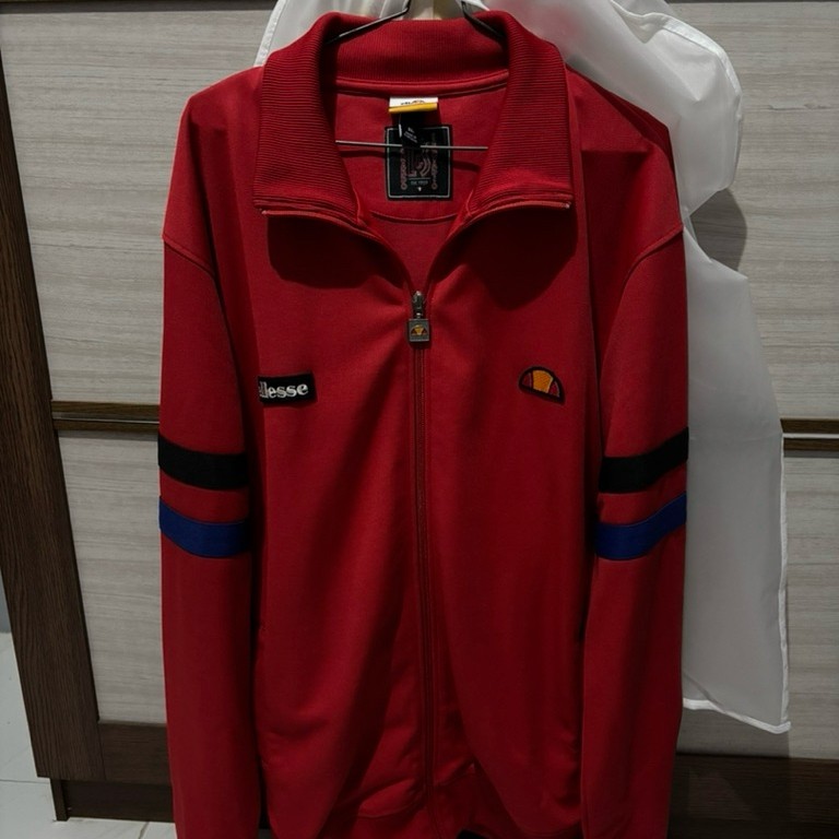 tracktop ellesse roma