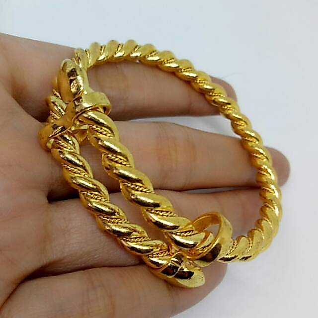 Gelang lilit sendok lapis emas