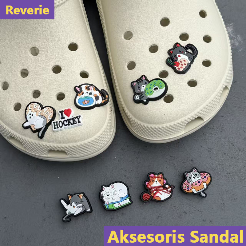 Cross sandal Aksesoris Sandal Cross Karakter Pinky sepatu
