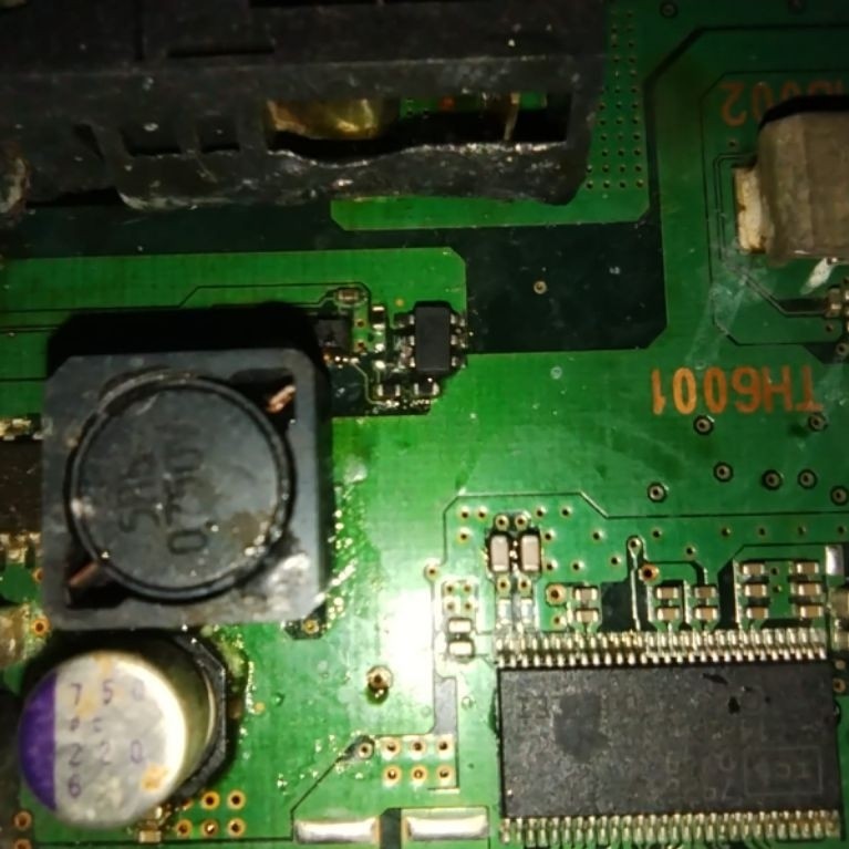 IC REGULATOR HDD PS3 FAT HL