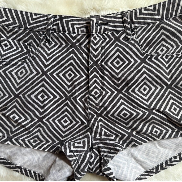 Hotpants wanita Merk billabong