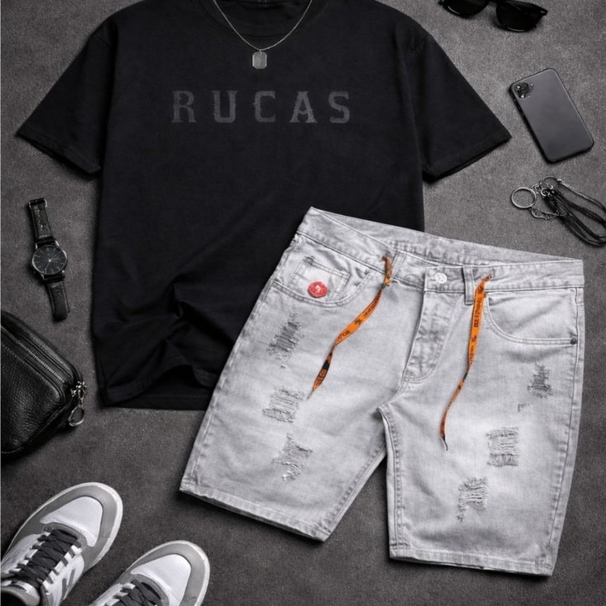 RUCAS Setelan Pria Hitam T-Shirt & Celana Jeans Pendek dengan Detail Orange Trendy