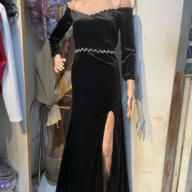 baju penyanyi duyung hitam