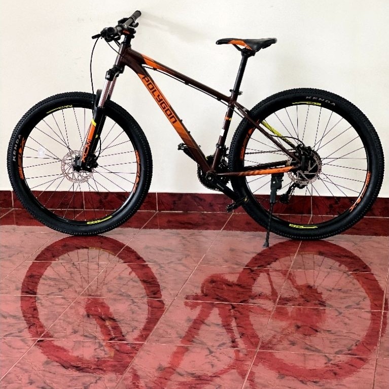 Sepeda MTB  Polygon Premier 5 hidrolis bekas kondisi terawat siap pakai