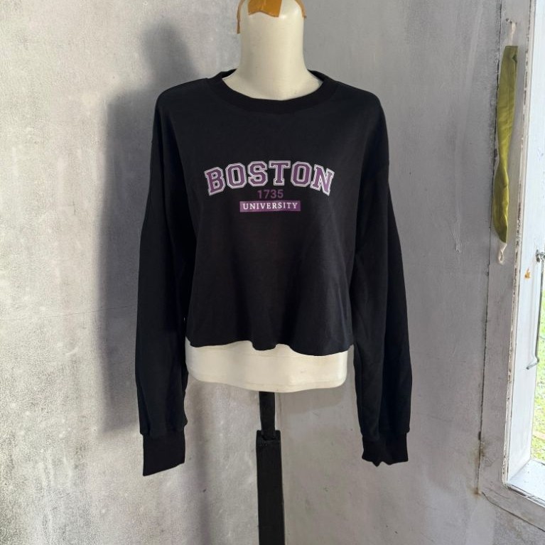 CN CROP TOP HITAM PEKAT