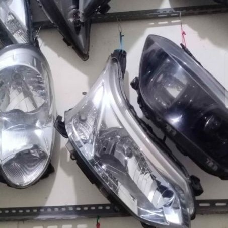 headlamp avanza 2016 sepasang