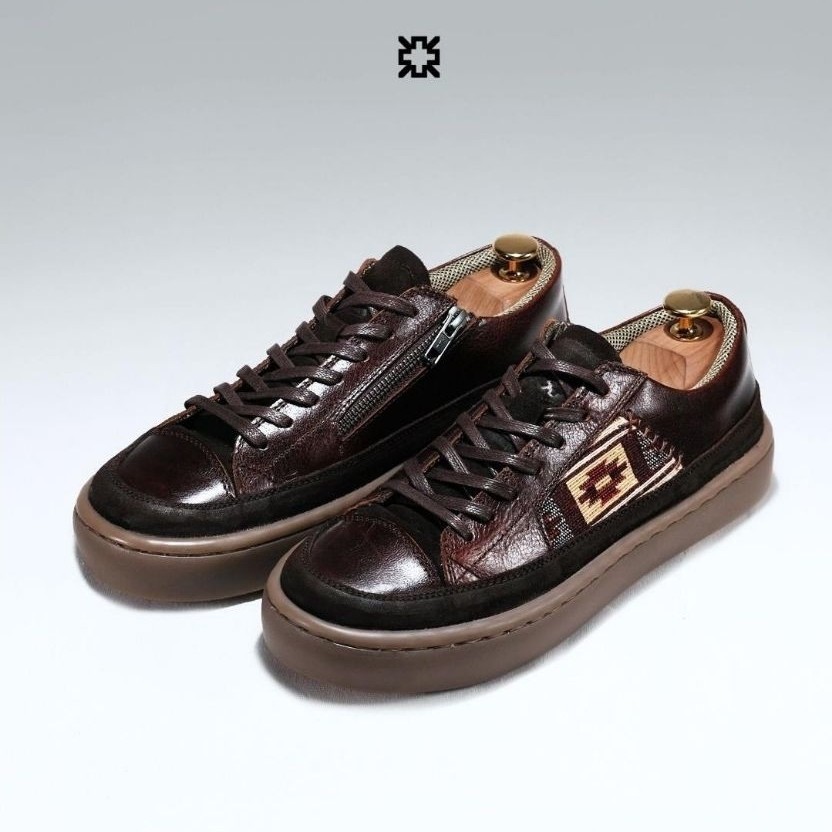 EXODOS57 | Sepatu Sneakers Kulit - NEW SAGGIO ETNIK CHOCO BROWN