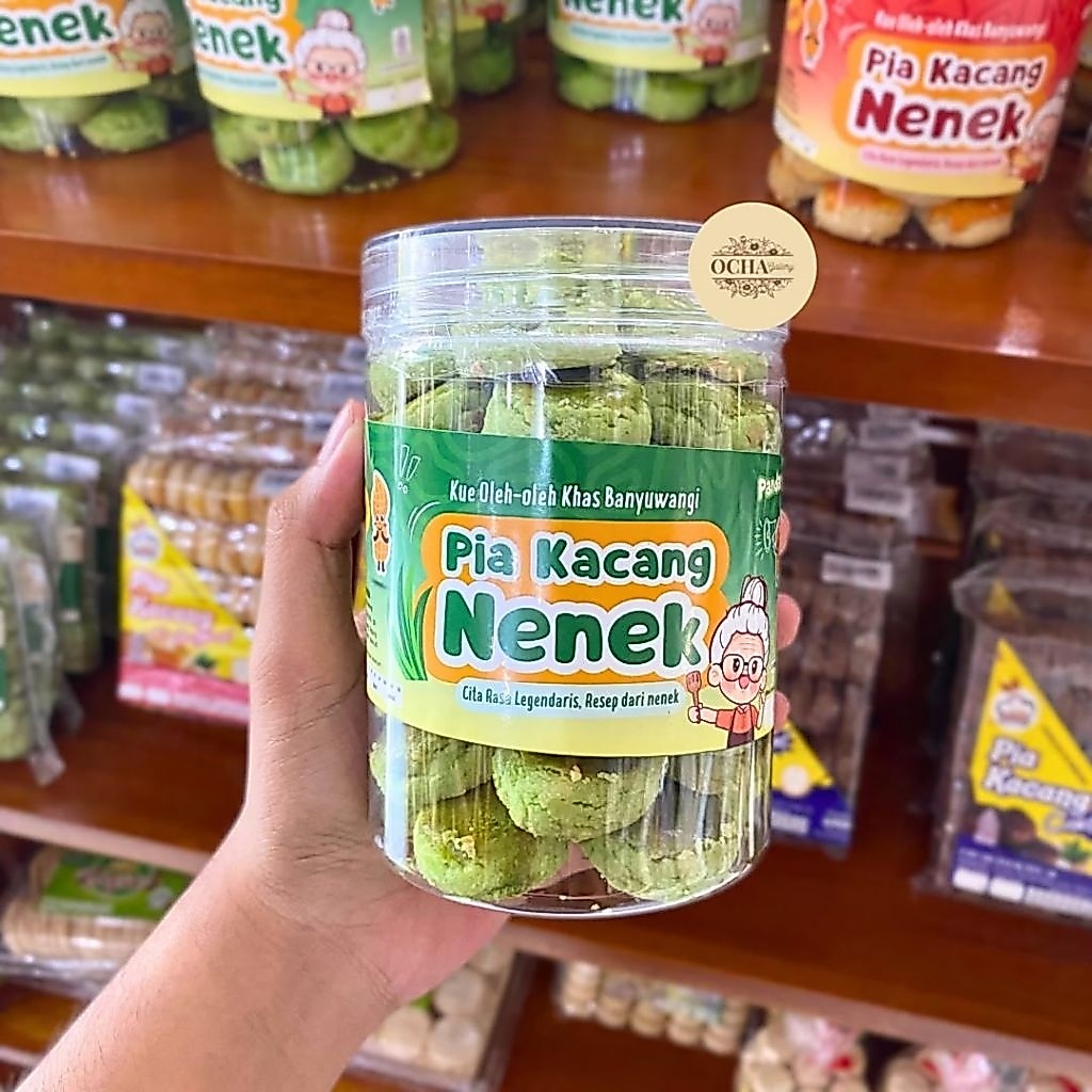 Pia Kacang Makanan Khas Banyuwangi | Ocha Gallery Pusat Oleh Oleh Banyuwangi