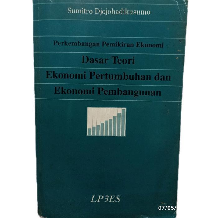 buku perkembangan pemikiran ekonomi dasar teori ekonomi pertumbuhan dan ekonomi pembangunan 376hal 1
