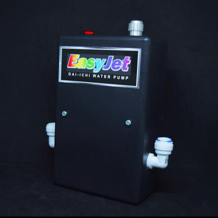EasyJet - Daiichi Water pump - portable flojet