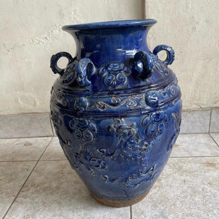 WTS JUAL GUCI ANTIK KUNO ANTANG KALIMANTAN MOTIF NAGA BIRU