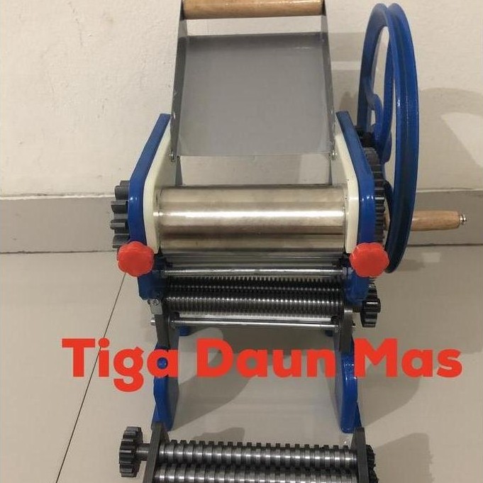 TERLARIS MESIN CETAK MIE MANUAL / MESIN GILING MIE MANUAL