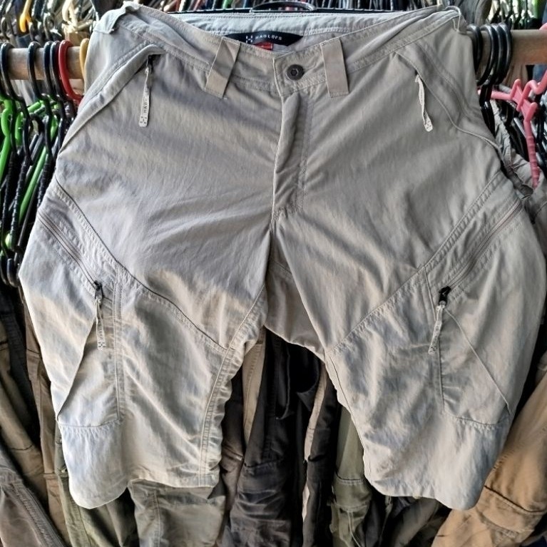 celana pendek outdoor haglofs size 30