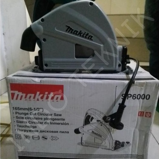 Mesin Plunge Cut Circular Saw / Potong Kayu Dengan Rel Makita SP 6000