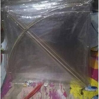 Layangan Siluman / Layangan Plastik Bening Uk 58 ( Isi 50 Pcs )