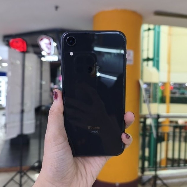 BEKAS Iphone XR 128 Garansi Resmi Indonesia