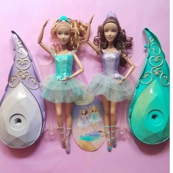 Barbie 12 Dancing Princess Hadley & Isla doll